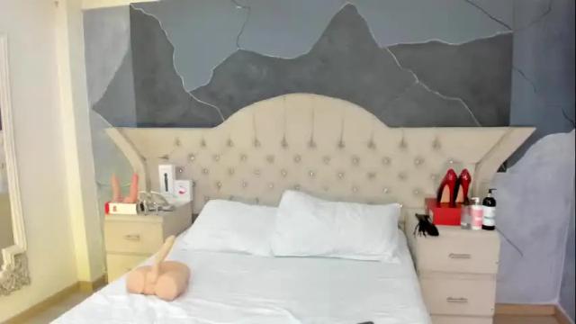 Thumbnail 1, amberrgrey_'s Stream at Chaturbate, 1 month ago