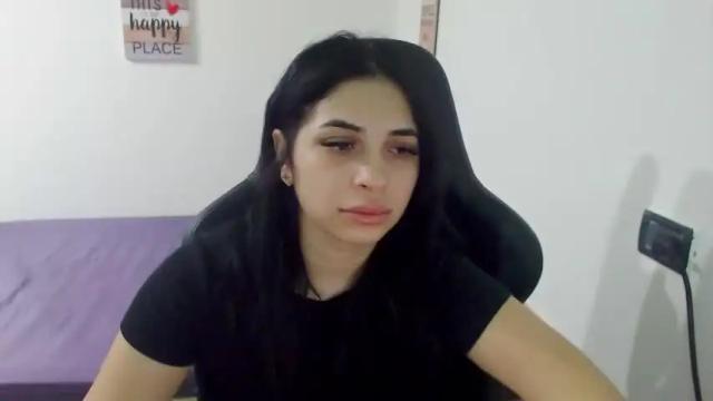Image 12 of amberrocs Stream on Chaturbate on 14 months ago