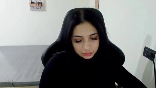 Image 6 of amberrocs Stream on Chaturbate on 13 months ago