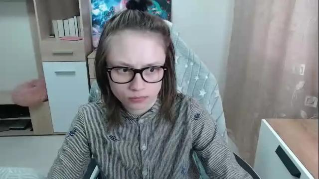 Image 12 of ambersimard Stream on Chaturbate on 5 months ago