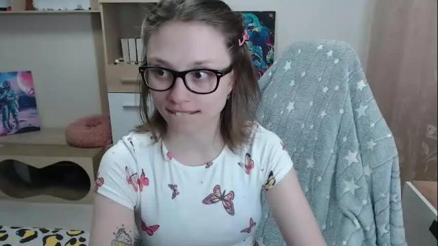 Image 2 of ambersimard Stream on Chaturbate on 4 months ago
