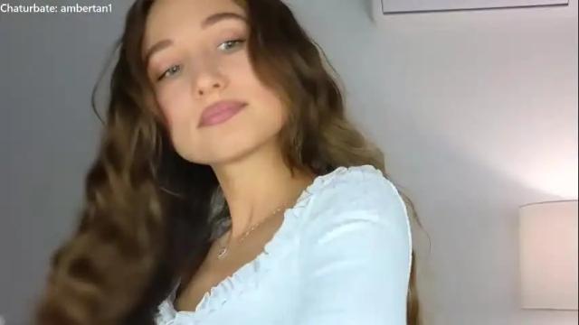 Image 7 of ambertan1 Stream on Chaturbate on 6 months ago