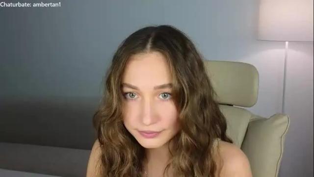 Image 8 of ambertan1 Stream on Chaturbate on 4 months ago