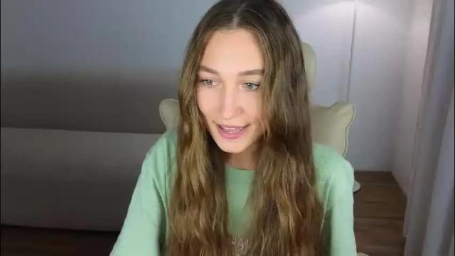 Image 10 of ambertan1 Stream on Chaturbate on 3 months ago