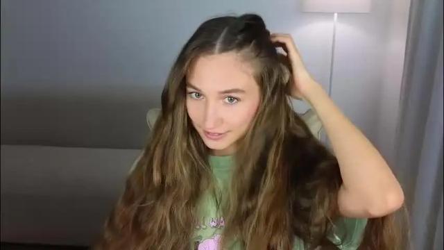 Image 2 of ambertan1 Stream on Chaturbate on 3 months ago