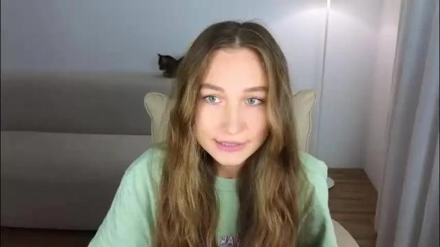Image 6 of ambertan1 Stream on Chaturbate on 3 months ago
