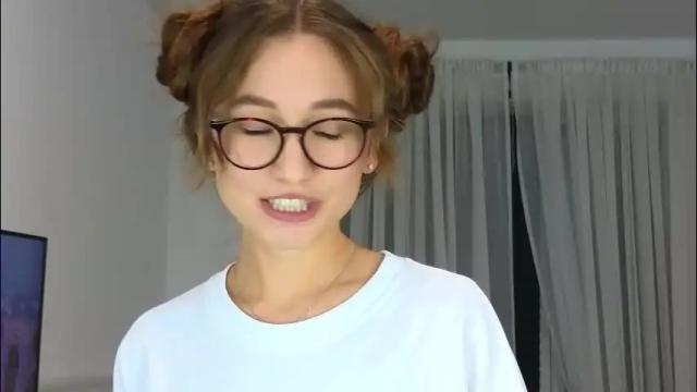 Image 2 of ambertan1 Stream on Chaturbate on 1 month ago
