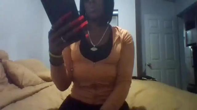 Image 2 of amberwhite69 Stream on Chaturbate on 19 months ago