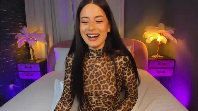 Image 2 of amedeeabanks Stream on Chaturbate on 1 month ago