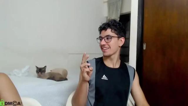 Image 8 of ameli_and_lucas Stream on Chaturbate on 15 months ago