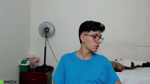Image 6 of ameli_and_lucas Stream on Chaturbate on 15 months ago