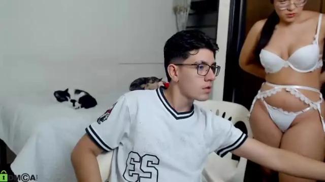 Image 6 of ameli_and_lucas Stream on Chaturbate on 15 months ago