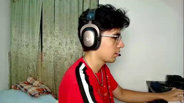 Image 7 of ameli_and_lucas Stream on Chaturbate on 22 days ago