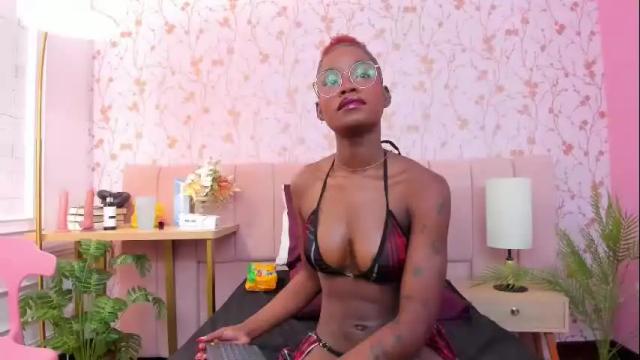 Image 11 of amelia_adms Stream on Chaturbate on 1 month ago