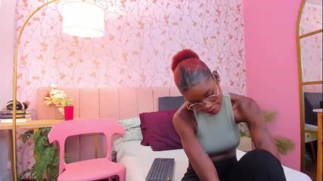 Image 8 of amelia_adms Stream on Chaturbate on 1 month ago
