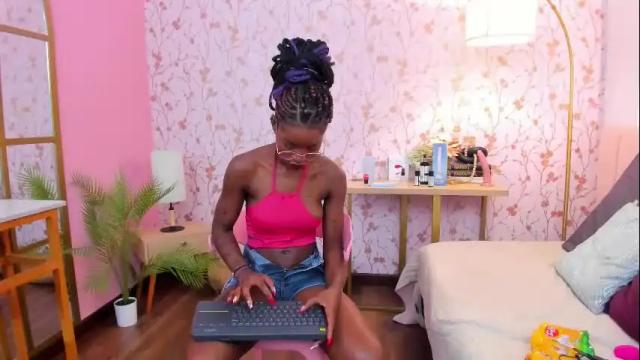 Image 10 of amelia_adms Stream on Chaturbate on 1 month ago