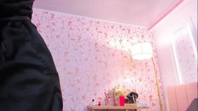 Image 12 of amelia_adms Stream on Chaturbate on 28 days ago