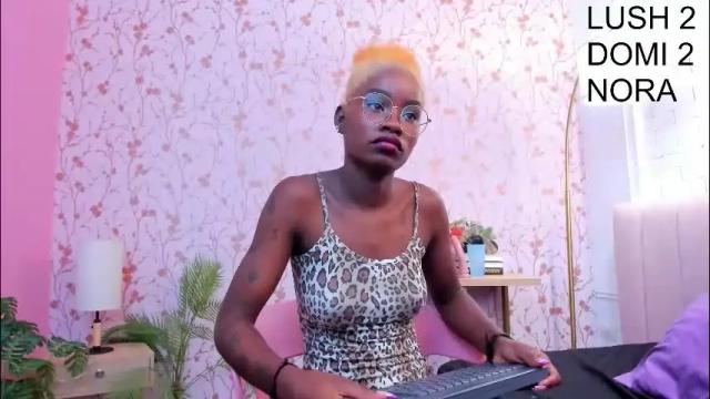 Image 12 of amelia_adms Stream on Chaturbate on 1 month ago