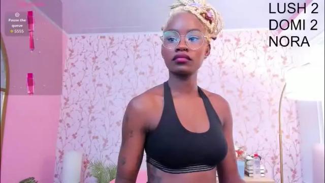 Image 3 of amelia_adms Stream on Chaturbate on 1 month ago