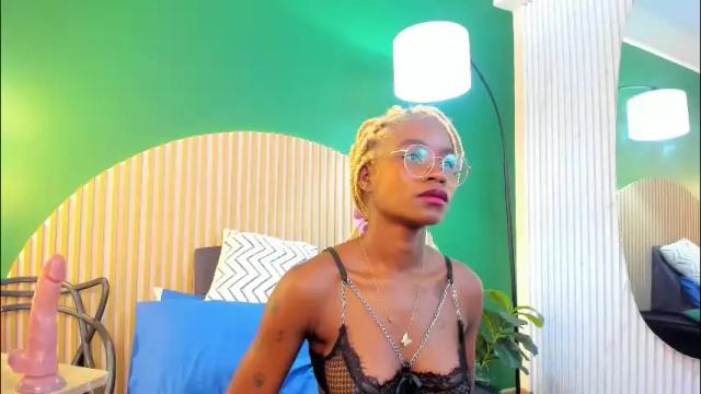 Image 3 of amelia_adms Stream on Chaturbate on 1 month ago