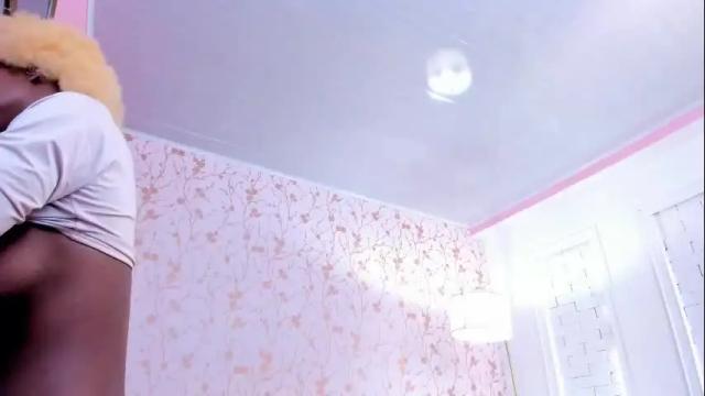 Image 10 of amelia_adms Stream on Chaturbate on 7 days ago