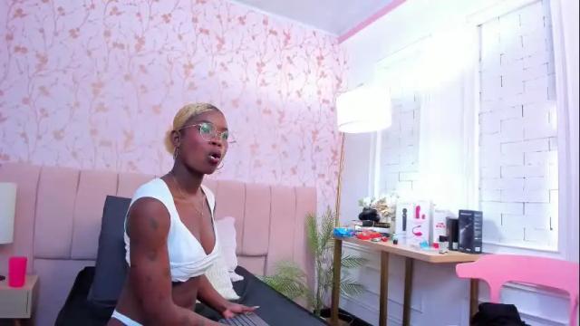 Image 8 of amelia_adms Stream on Chaturbate on 1 month ago