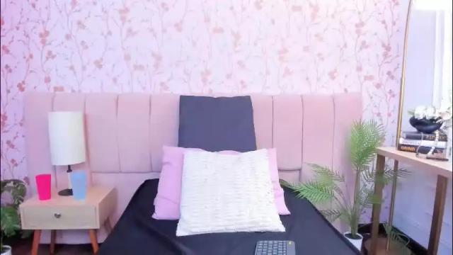 Image 8 of amelia_adms Stream on Chaturbate on 1 month ago