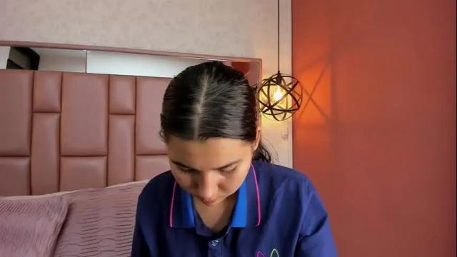 Image 2 of amelia_carpenter Stream on Chaturbate on 1 month ago