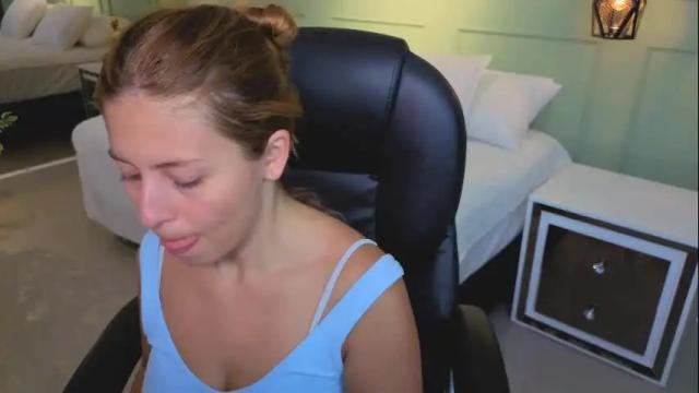 Thumbnail 1, amelia_chillvibes's Stream at Chaturbate, 2 months ago