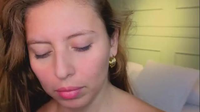 Image 11 of amelia_chillvibes Stream on Chaturbate on 2 months ago