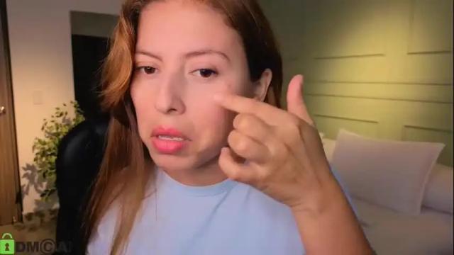 Image 12 of amelia_chillvibes Stream on Chaturbate on 2 months ago