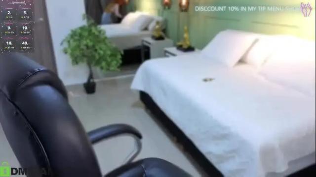 Image 2 of amelia_chillvibes Stream on Chaturbate on 1 month ago