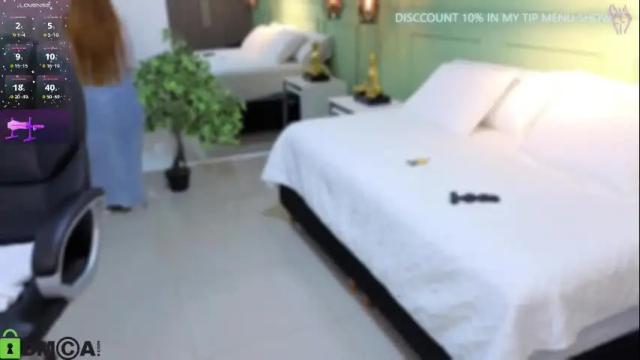 Image 8 of amelia_chillvibes Stream on Chaturbate on 1 month ago
