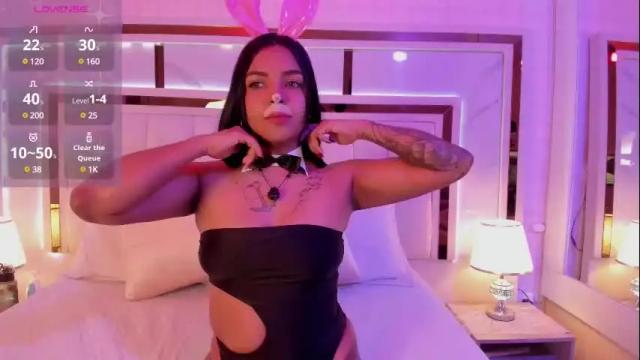 Image 3 of amelia_hell Stream on Chaturbate on 3 months ago