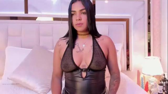 Image 2 of amelia_hell Stream on Chaturbate on 2 months ago