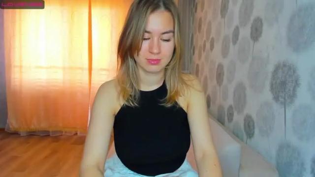 Image 11 of amelia_hix Stream on Chaturbate on 20 months ago