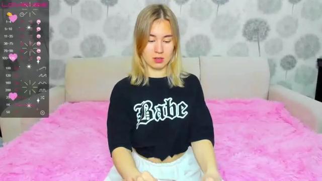 Image 3 of amelia_hix Stream on Chaturbate on 17 months ago