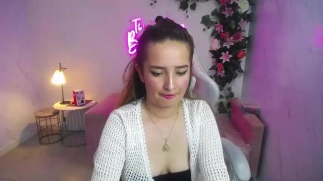 Image 6 of amelia_lens_s Stream on Chaturbate on 18 months ago