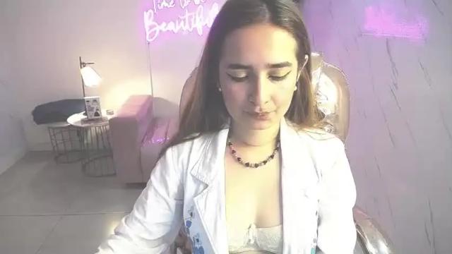 Image 8 of amelia_lens_s Stream on Chaturbate on 18 months ago
