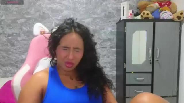 Image 6 of amelia_sweetxxx Stream on Chaturbate on 1 month ago