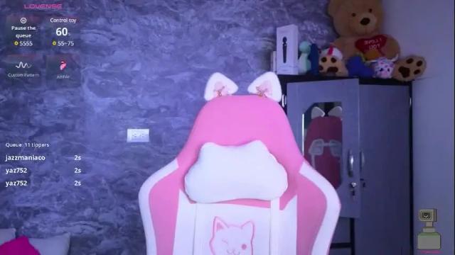 Image 7 of amelia_sweetxxx Stream on Chaturbate on 1 month ago