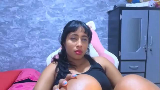 Image 11 of amelia_sweetxxx Stream on Chaturbate on 1 month ago