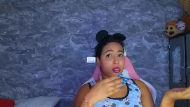 Image 7 of amelia_sweetxxx Stream on Chaturbate on 1 month ago