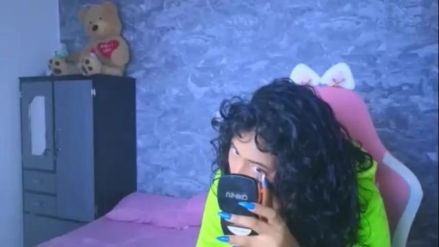 Image 3 of amelia_sweetxxx Stream on Chaturbate on 28 days ago