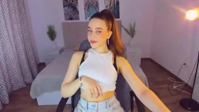 Image 2 of ameliabarns Stream on Chaturbate on 14 months ago