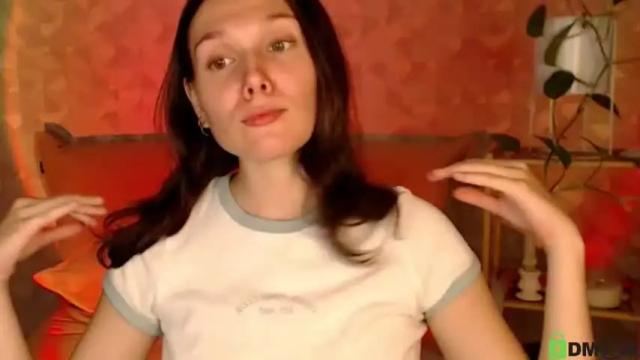 Image 10 of ameliahenderson Stream on Chaturbate on 19 months ago