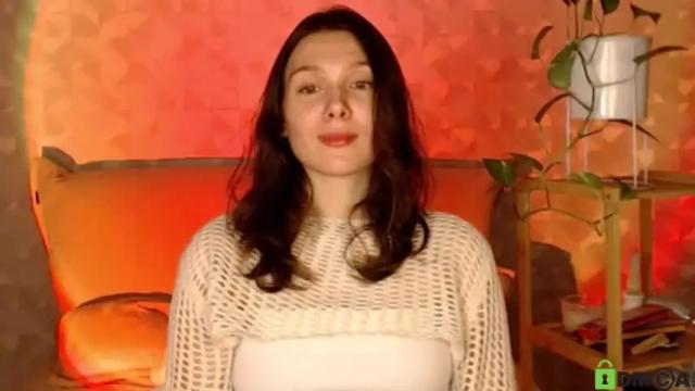 Image 8 of ameliahenderson Stream on Chaturbate on 19 months ago