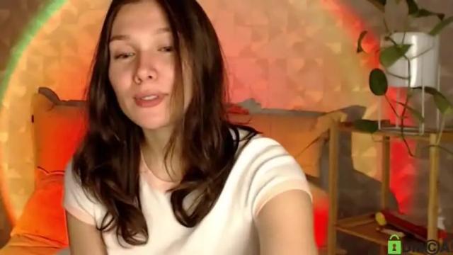 Image 3 of ameliahenderson Stream on Chaturbate on 18 months ago