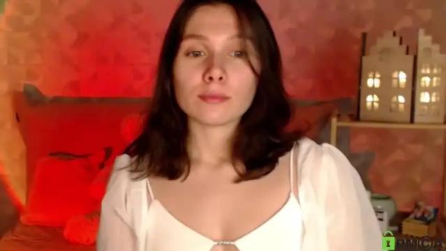 Image 7 of ameliahenderson Stream on Chaturbate on 16 months ago