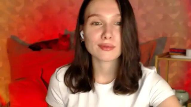 Image 11 of ameliahenderson Stream on Chaturbate on 15 months ago